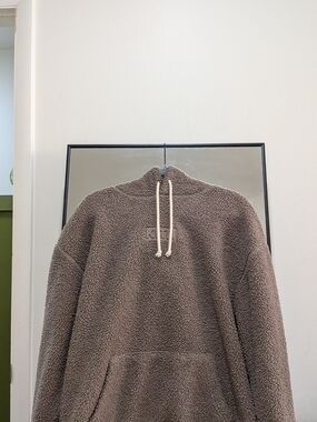 Plush Teddy Quarter-Zip Pullover - Taupe